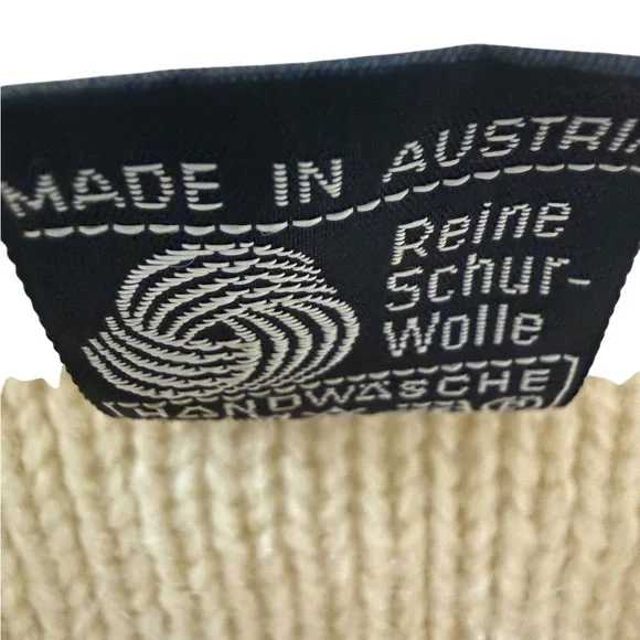 Vintage Tirol Giesswein Made in Austria Pure New Wool Sweater European Size 44 - Picture 3 of 6